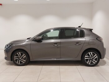 Used Peugeot 208 2021 for sale - 77657136: Photo