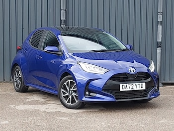 Used Toyota Yaris 2023 for sale - 78498149: Photo