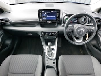 Used Toyota Yaris 2023 for sale - 78498149: Photo