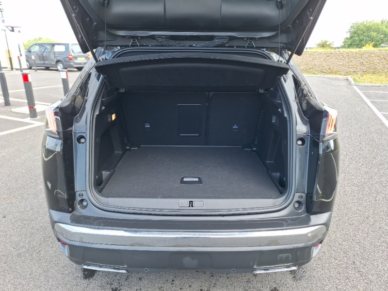 Used Peugeot 3008 2023 for sale - 77018764: Photo 8