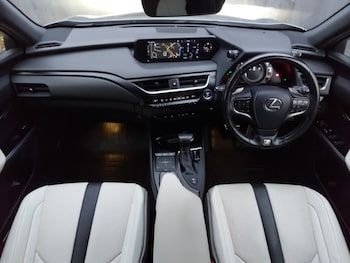 Used Lexus UX 2020 for sale - 77472423: Photo