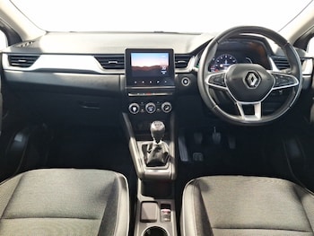 Used Renault Captur 2023 for sale - 76125417: Photo 2