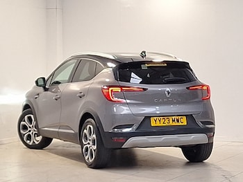 Used Renault Captur 2023 for sale - 76125417: Photo 3