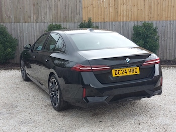 Used BMW 5 Series 2024 for sale - 76778747: Photo