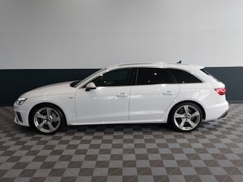 Used Audi A4 2023 for sale - 78099600: Photo