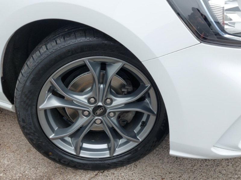 Used Ford Focus 2020 for sale - 76502514: Photo 9