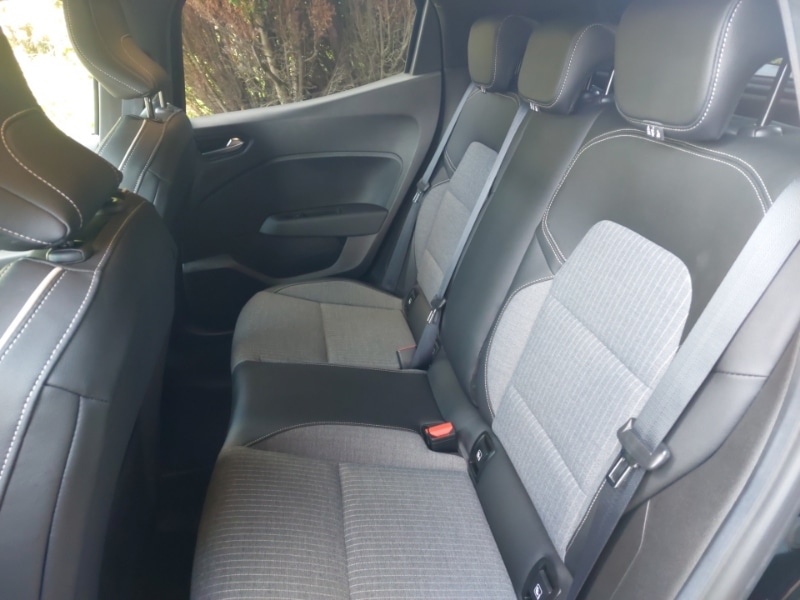 Used Renault Clio 2021 for sale - 77299189: Photo 6