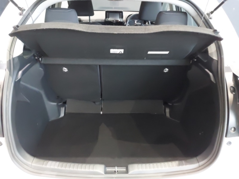 Used Toyota Yaris 2022 for sale - 77043997: Photo 8