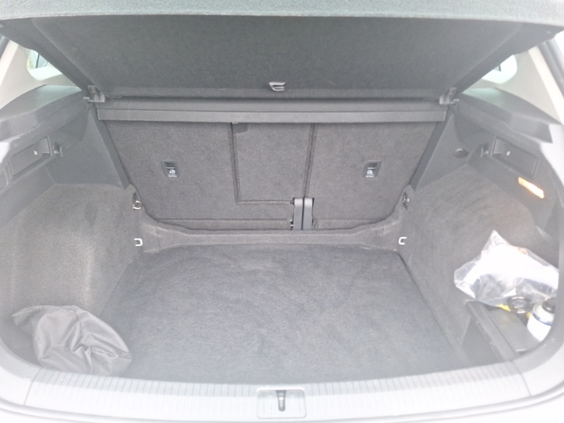 Used Volkswagen Tiguan 2021 for sale - 76881141: Photo 8