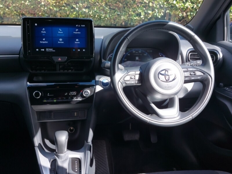 Used Toyota Yaris Cross 2022 for sale - 76720960: Photo 7