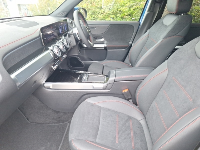 Used Mercedes-Benz EQB 2025 for sale - 76920783: Photo 5