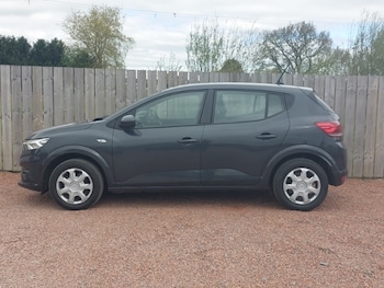 Used Dacia Sandero 2022 for sale - 78410928: Photo