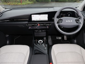 Used Kia Niro 2024 for sale - 76596883: Photo