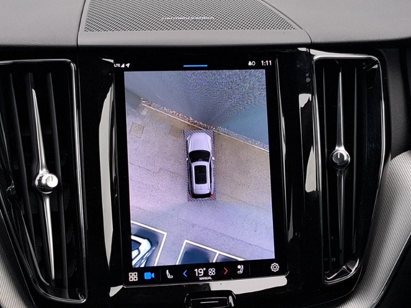 Used Volvo XC60 2023 for sale - 76639743: Photo 7