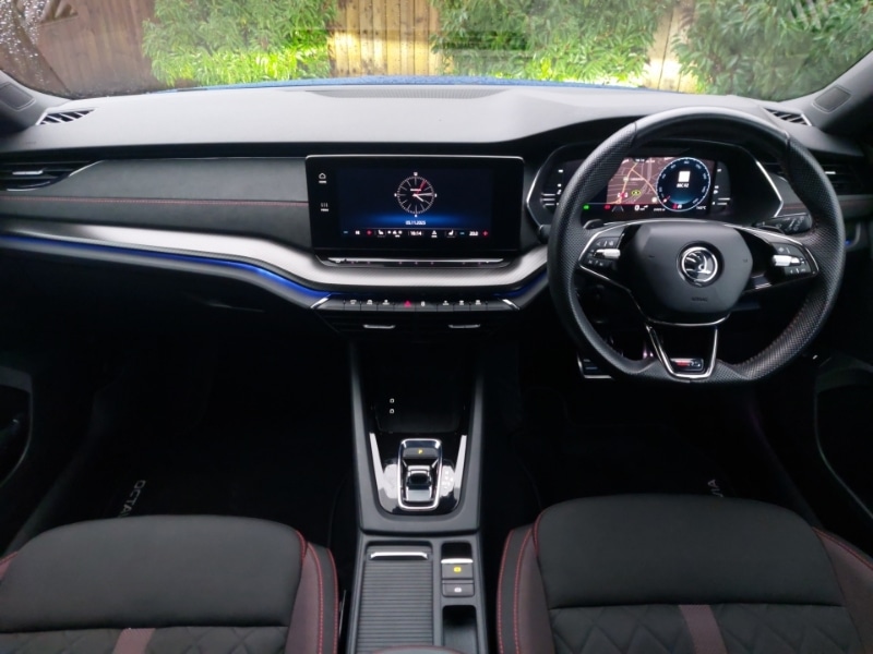 Used Skoda Octavia 2023 for sale - 76483598: Photo 2