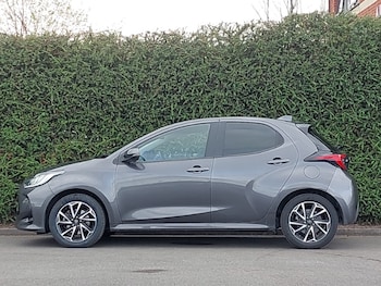 Used Toyota Yaris 2024 for sale - 78275029: Photo