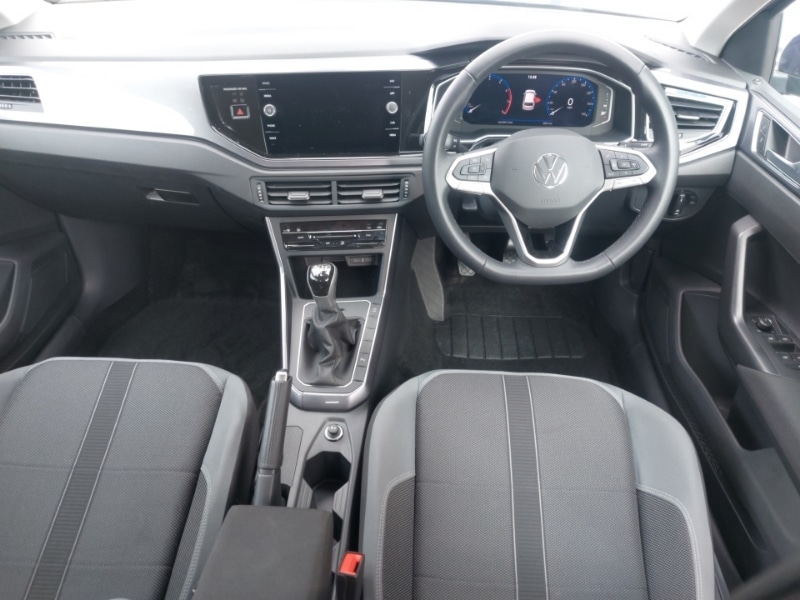 Used Volkswagen Polo 2024 for sale - 77761926: Photo 2