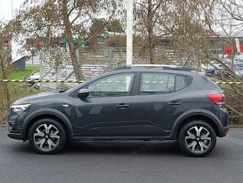 Used Dacia Sandero Stepway 2022 for sale - 77823191: Photo