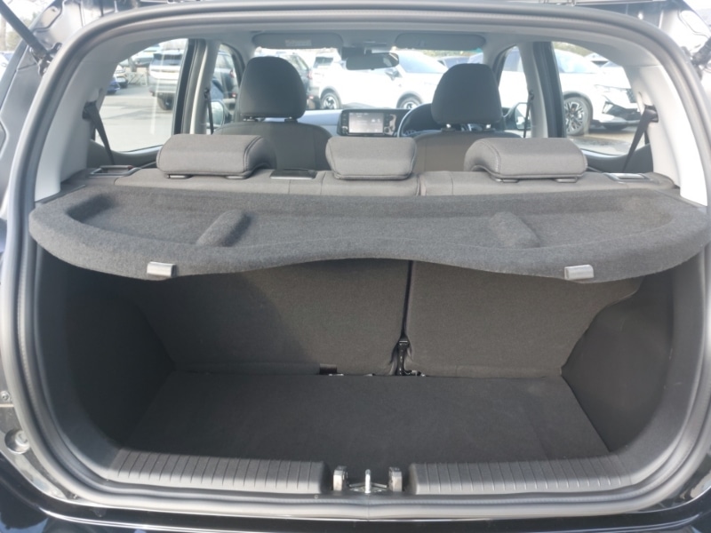 Used Hyundai i10 2022 for sale - 77752702: Photo 8