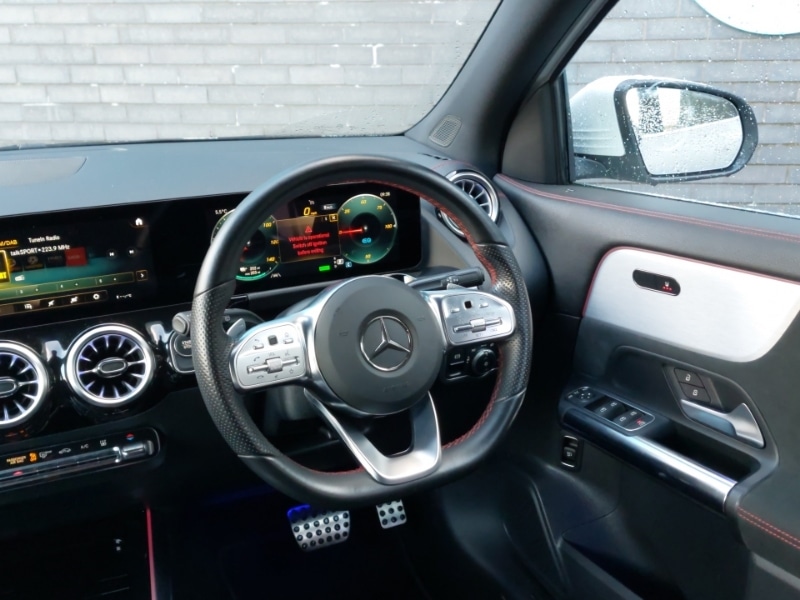 Used Mercedes-Benz EQA 2022 for sale - 77273725: Photo 10