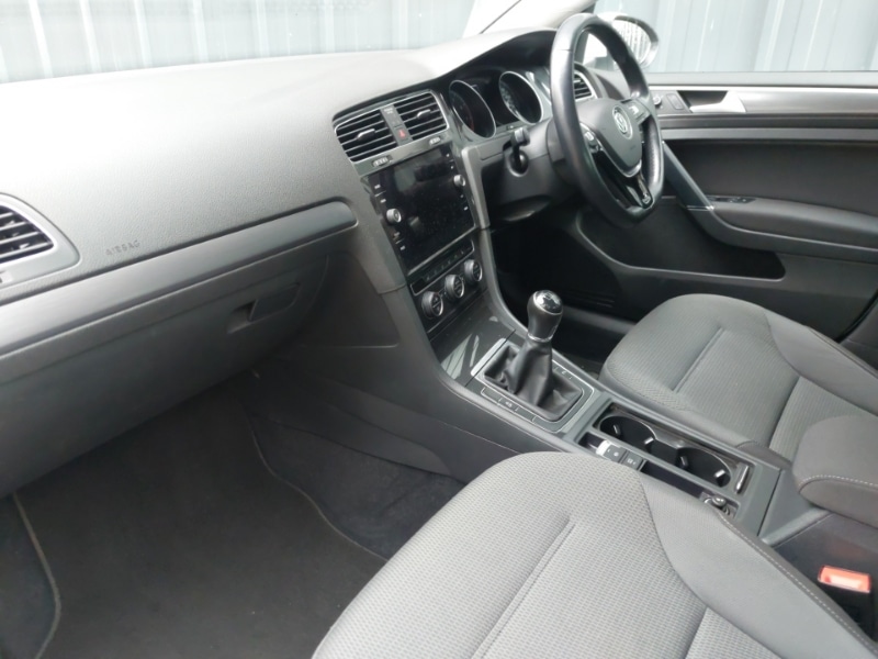 Used Volkswagen Golf 2020 for sale - 76669694: Photo 5