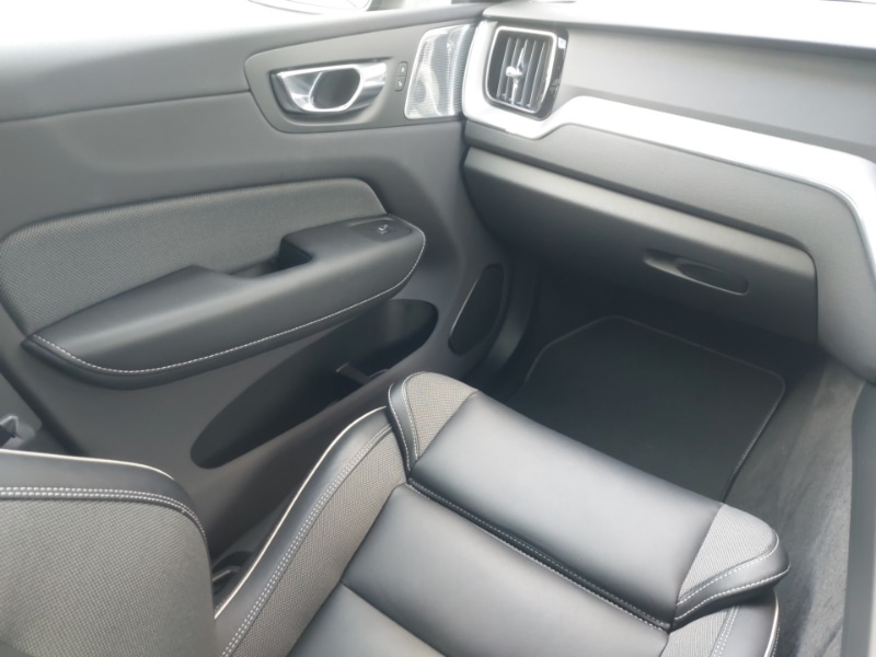 Used Volvo XC60 2021 for sale - 76369834: Photo 11