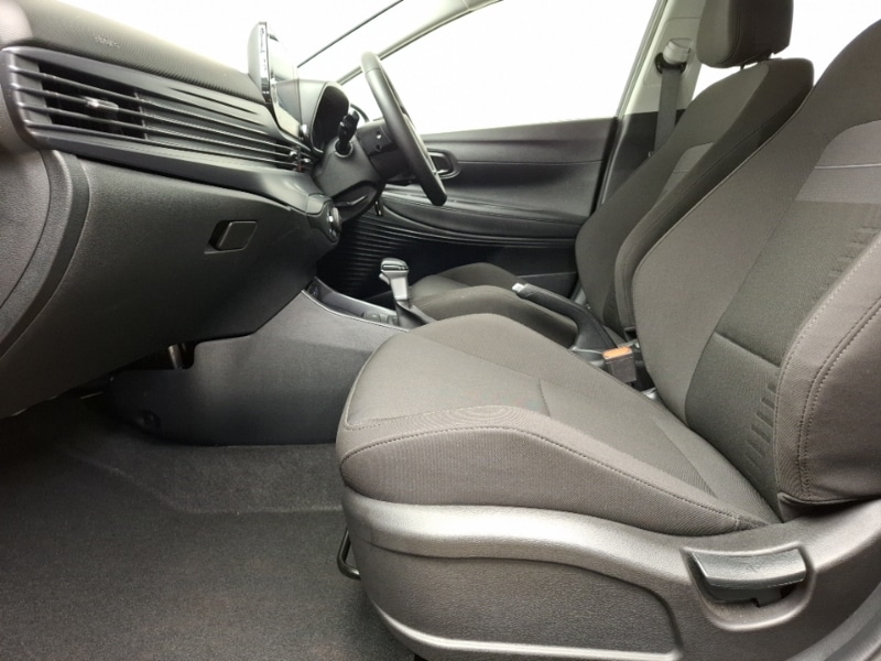 Used Hyundai BAYON 2025 for sale - 77150723: Photo 5