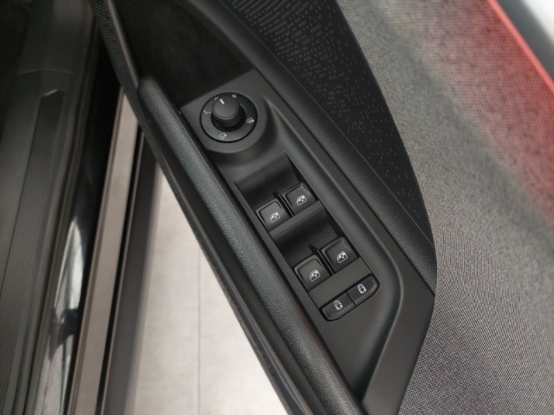 Used Skoda Enyaq 2024 for sale - 76721207: Photo 12