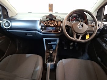 Used Volkswagen up! 2023 for sale - 77093140: Photo