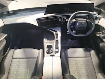 Used Peugeot 3008 2025 for sale - 76726532: Photo