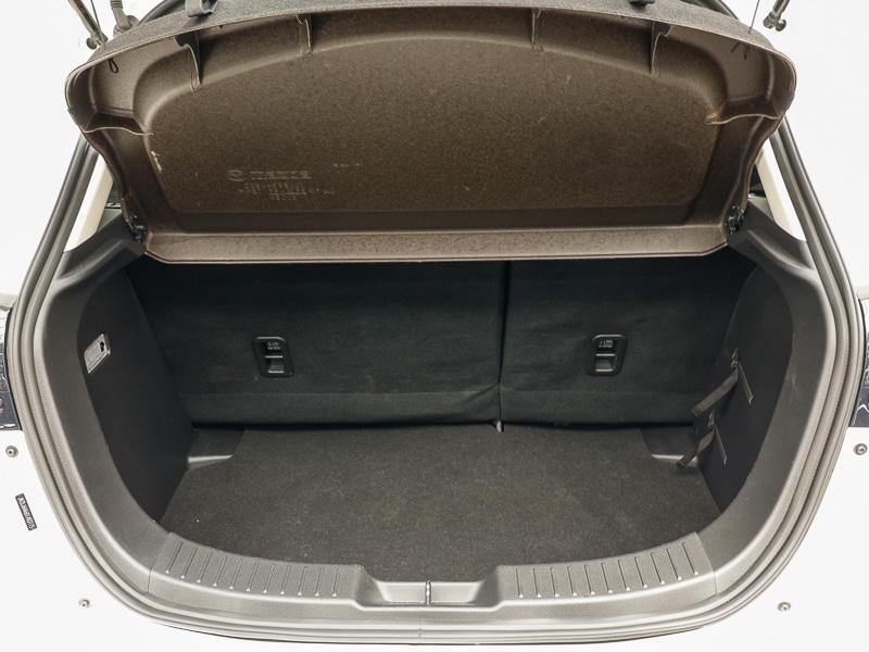 Used Mazda Mazda2 2024 for sale - 76532854: Photo 8