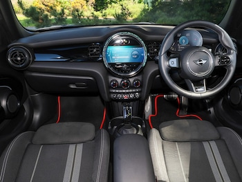 Used MINI Hatch 2023 for sale - 78727576: Photo