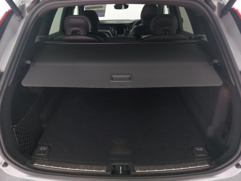 Used Volvo XC60 2024 for sale - 76383721: Photo 8