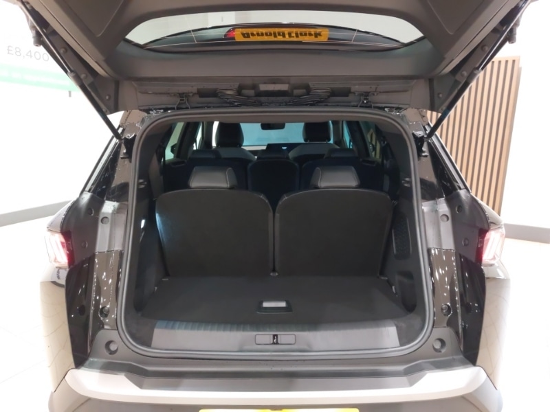 Used Peugeot 5008 2025 for sale - 76497866: Photo 8