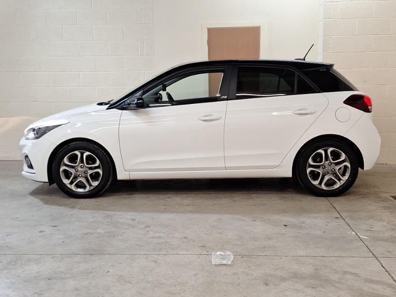Used Hyundai i20 2020 for sale - 76920755: Photo 4