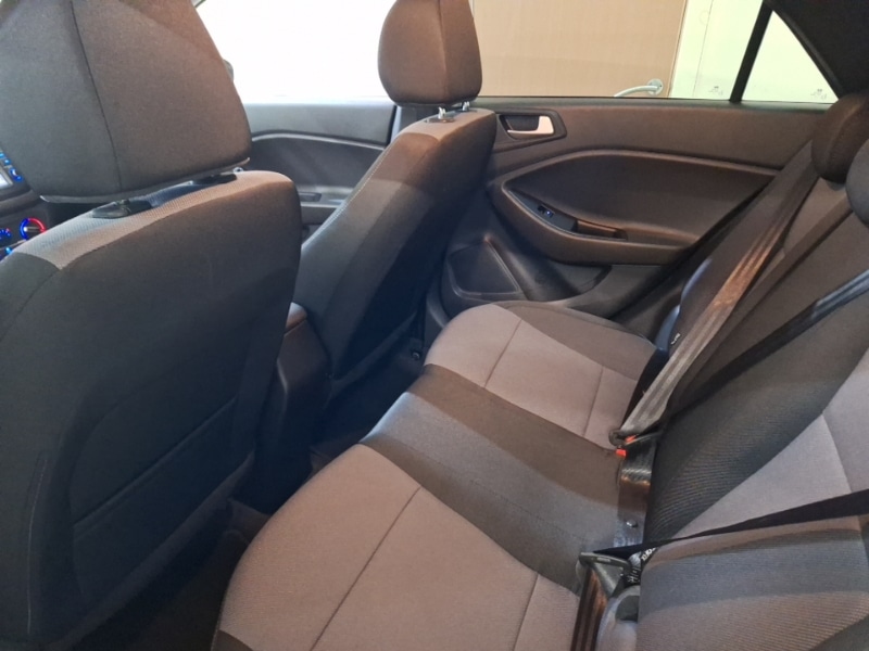 Used Hyundai i20 2020 for sale - 76920755: Photo 6