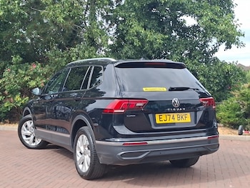 Used Volkswagen Tiguan Allspace 2024 for sale - 79516683: Photo