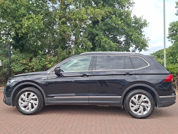 Used Volkswagen Tiguan Allspace 2024 for sale - 79516683: Photo