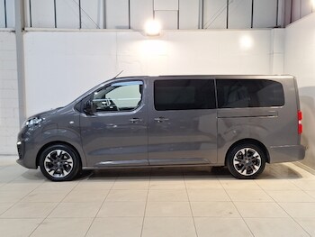 Used Vauxhall Vivaro Life 2023 for sale - 77664638: Photo