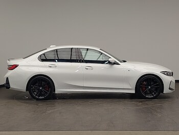 Used BMW 3 Series 2024 for sale - 76335446: Photo