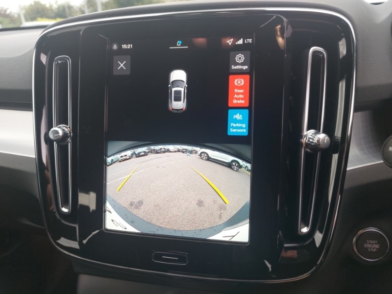 Used Volvo XC40 2025 for sale - 76325190: Photo 11