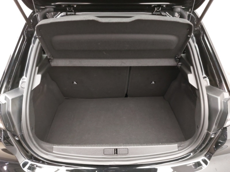 Used Peugeot 208 2025 for sale - 77982080: Photo 8