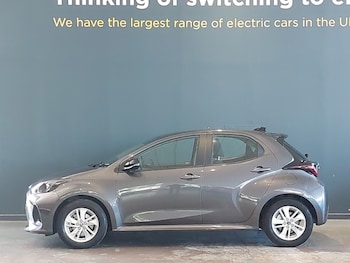 Used Mazda Mazda2 HYBRID 2025 for sale - 79623762: Photo