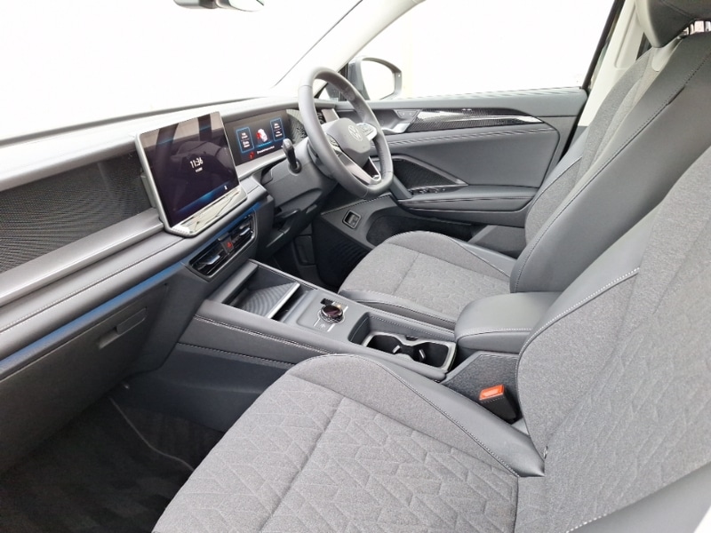 Used Volkswagen Touran 2025 for sale - 77347814: Photo 5