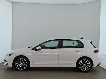 Used Volkswagen Golf 2023 for sale - 79031067: Photo