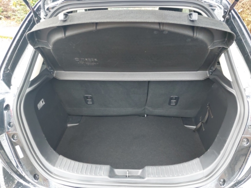 Used Mazda Mazda2 2022 for sale - 76881165: Photo 8