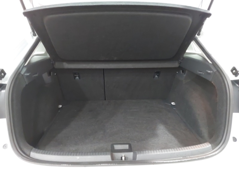 Used Volkswagen Taigo 2023 for sale - 77823475: Photo 8