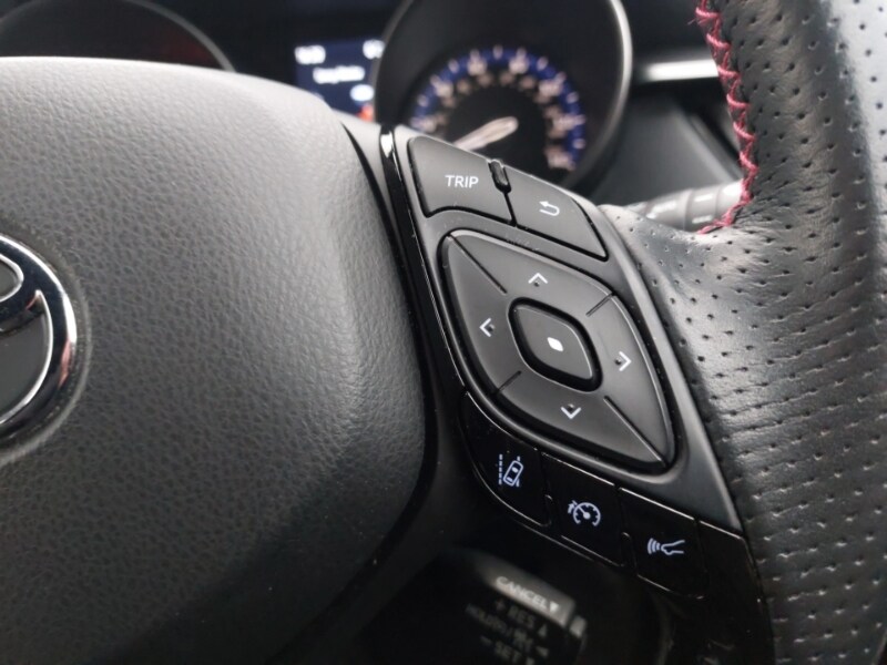 Used Toyota C-HR 2022 for sale - 77949992: Photo 12