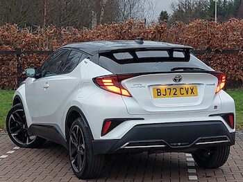 Used Toyota C-HR 2022 for sale - 77949992: Photo