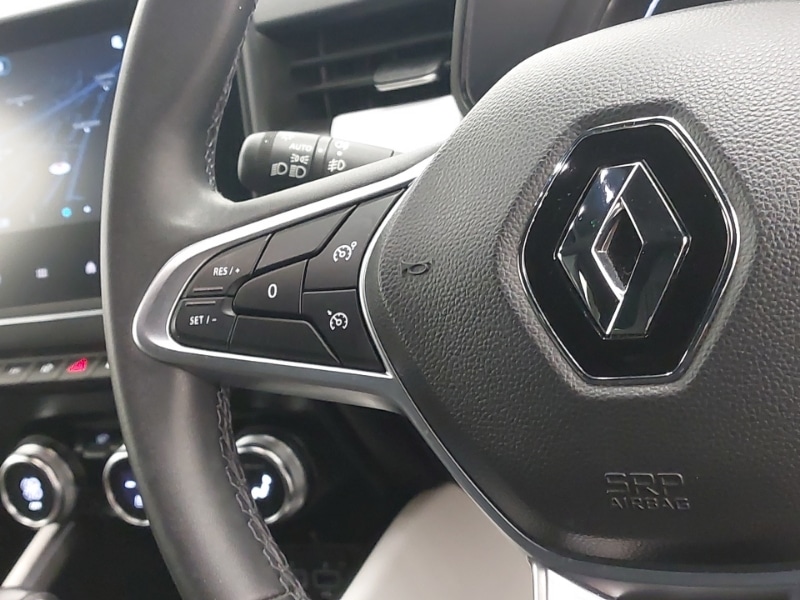 Used Renault Clio 2023 for sale - 77955793: Photo 11